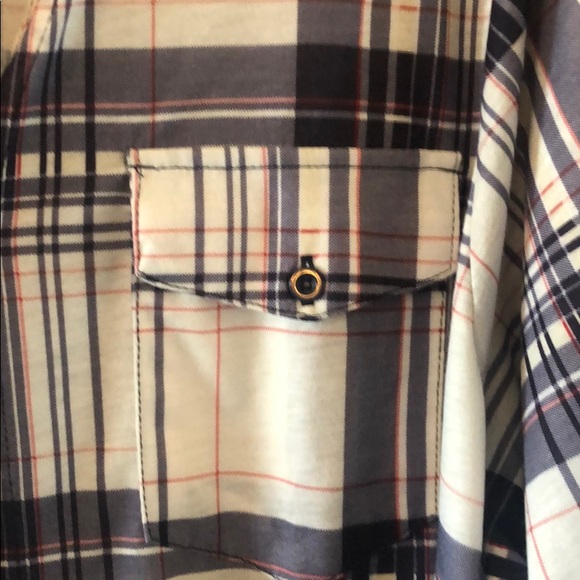 Button down flannel - Picture 2 of 3